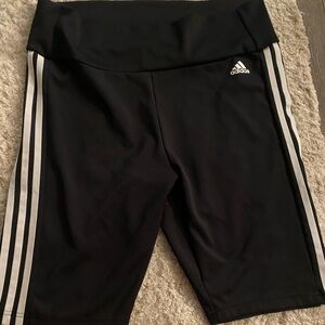adidas Designed 2 Move Striped AEROREADY Bike Shorts